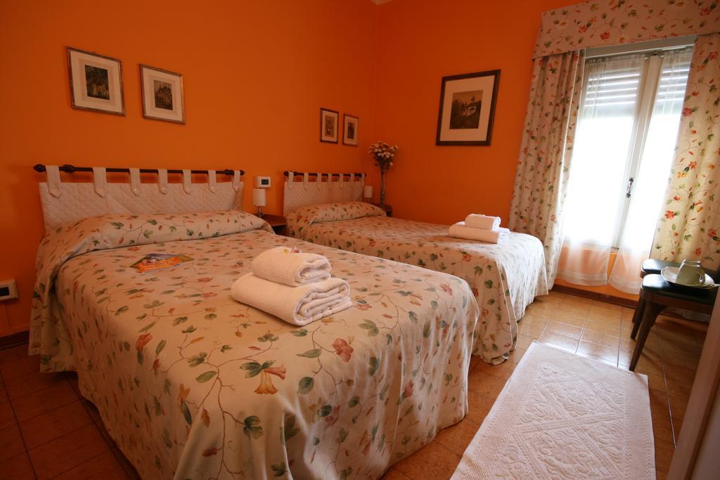 Corte Posta B&B - Parcheggio E Bagno In Camera Mantova Room photo